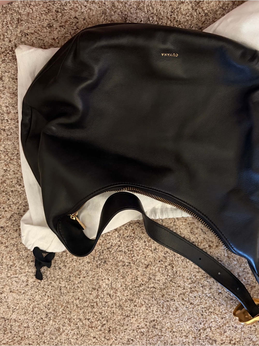 Cuyana Celest Shoulder bag